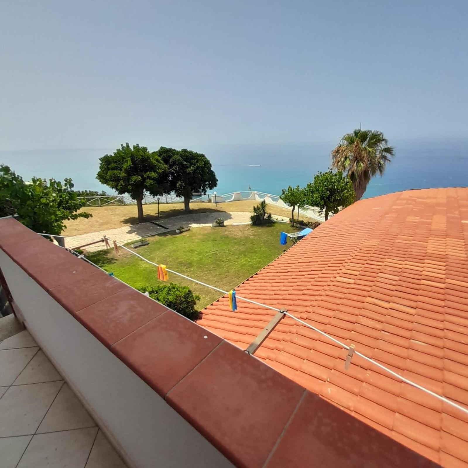 Residence Araba Fenice 特罗佩阿 外观 照片
