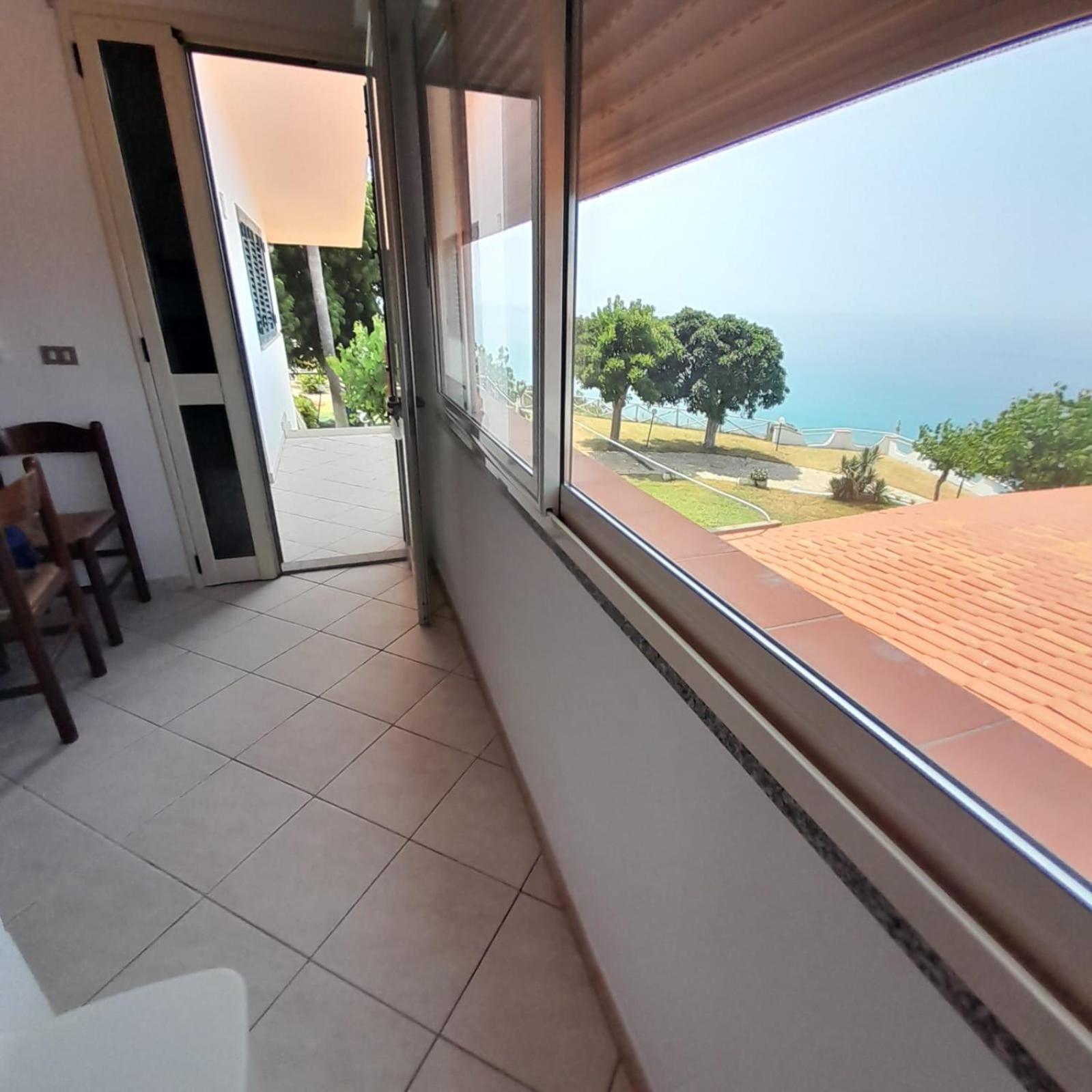 Residence Araba Fenice 特罗佩阿 外观 照片